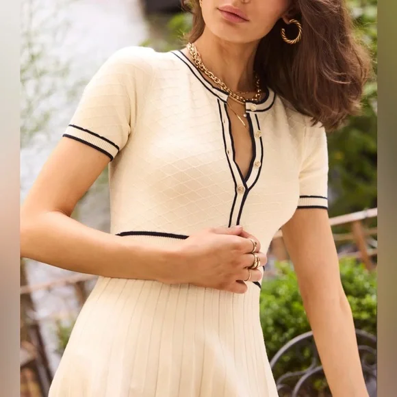 Heartloom Corey Knit Dress in Ivory and Black Heartloom Corey Knit Dress in Ivory and Black